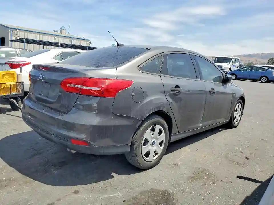 1FADP3E21HL206291 2017 FORD FOCUS-2