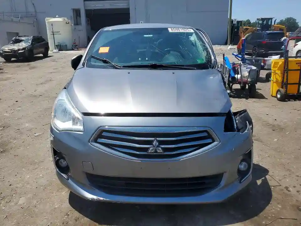 ML32F4FJ0JHF02661 2018 MITSUBISHI MIRAGE-4