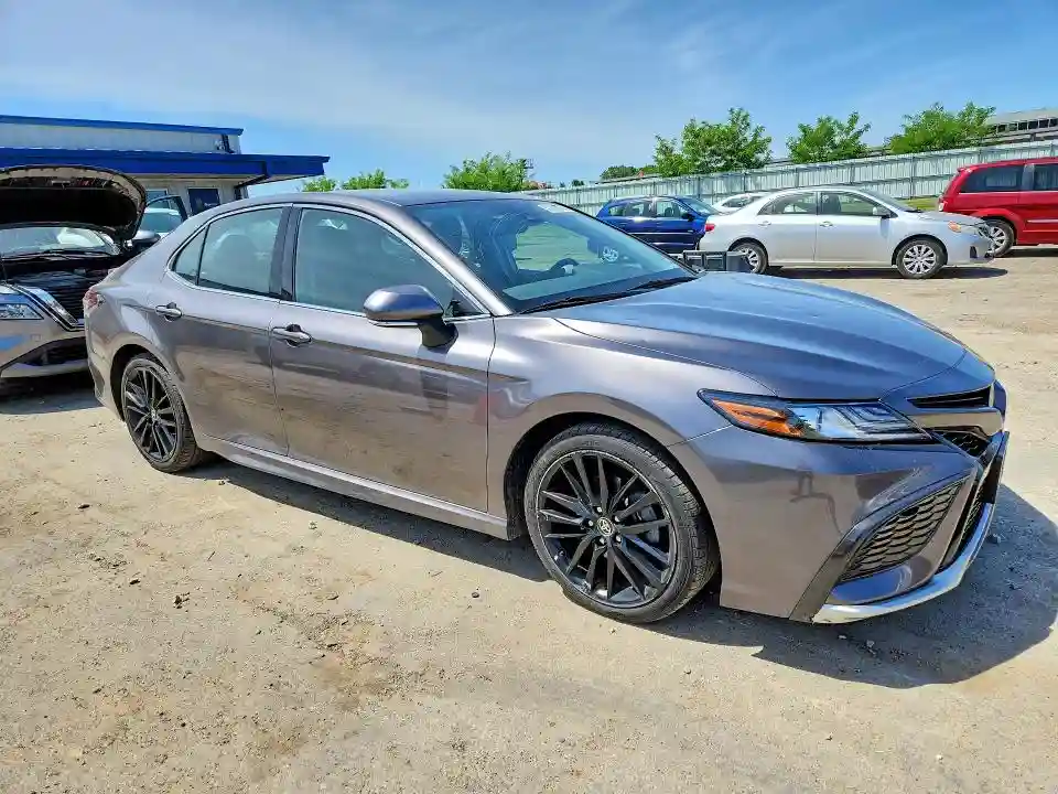 4T1K61BK0MU042447 2021 TOYOTA CAMRY-3