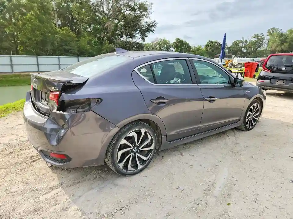 19UDE2F8XJA000015 2018 ACURA ILX-2