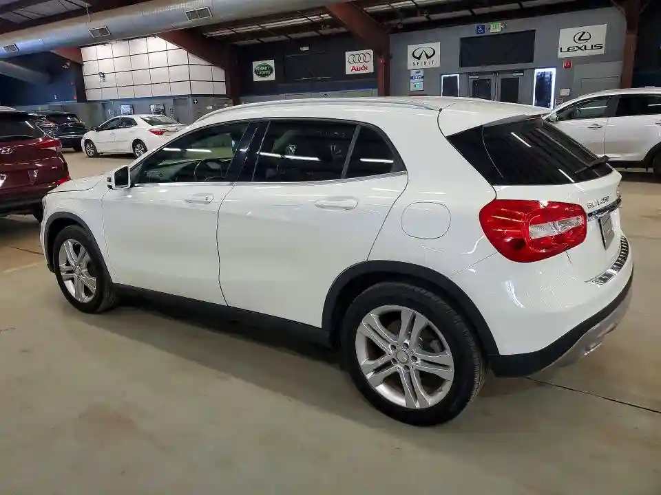 WDCTG4GB0FJ065967 2015 MERCEDES-BENZ GLA-CLASS-1