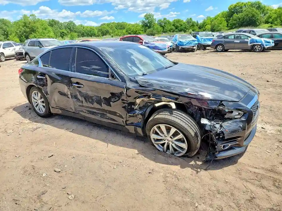 JN1EV7AR5HM830994 2017 INFINITI Q50-3