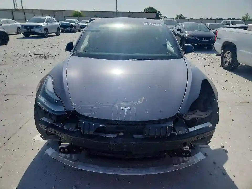 5YJ3E1EB9NF163933 2022 TESLA MODEL 3-4