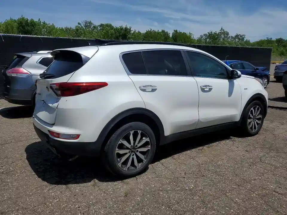 KNDPNCAC7J7399492 2018 KIA SPORTAGE-2