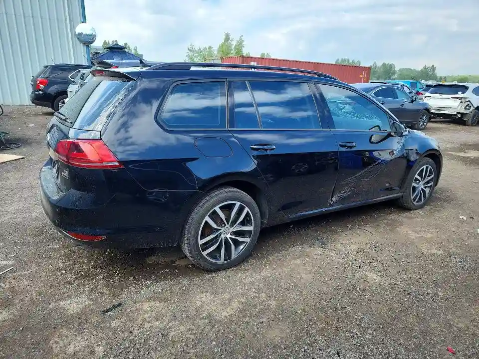 3VW017AU3HM540505 2017 VOLKSWAGEN GOLF-2