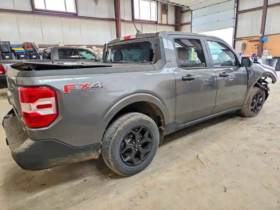 3FTTW8F9XPRA90705 2023 FORD MAVERICK-2
