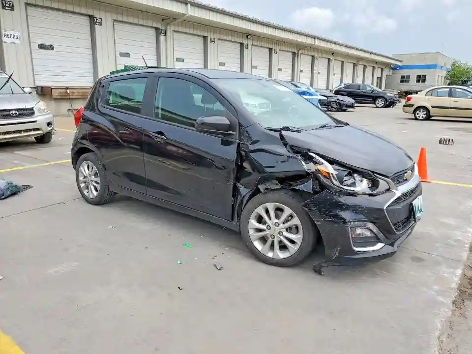 KL8CD6SAXLC415722 2020 CHEVROLET SPARK-3