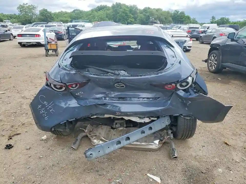 JM1BPBLL7T1868842 2026 MAZDA 3-5