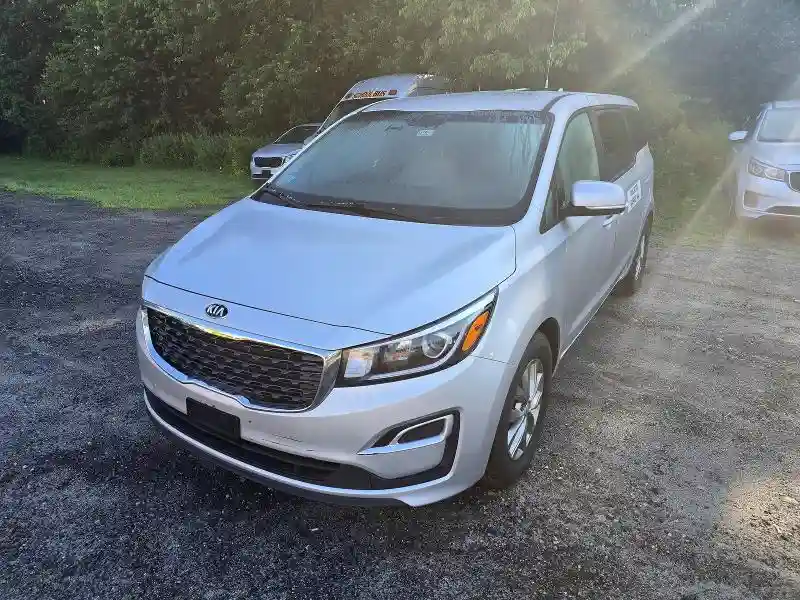 KNDMB5C12K6566576 2019 KIA SEDONA-1