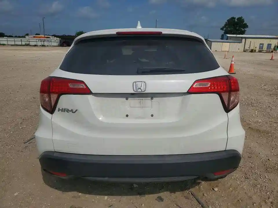 3CZRU5H51JM708274 2018 HONDA HR-V-5