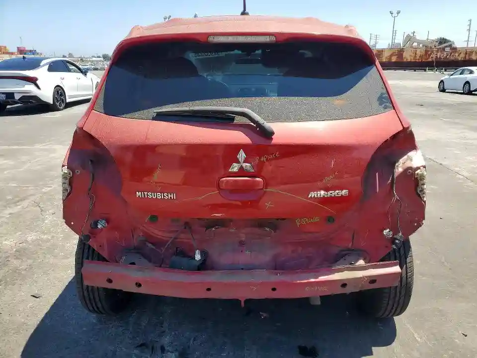 ML32A3HJ4FH032323 2015 MITSUBISHI MIRAGE-5