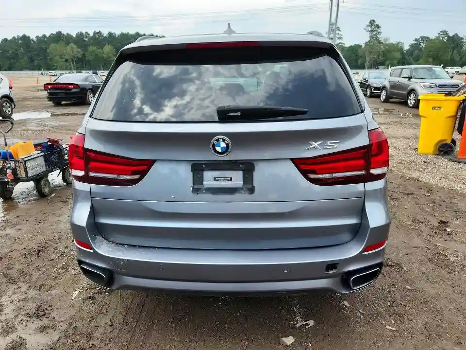 5UXKR2C54G0R72565 2016 BMW X5-5