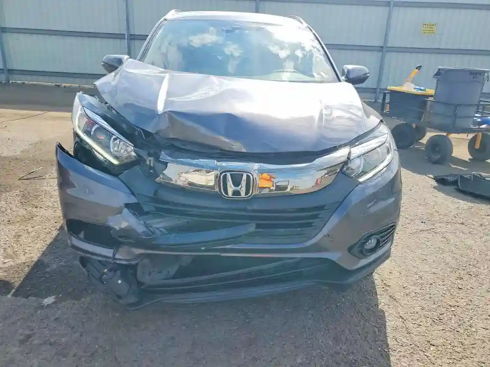 3CZRU6H54MM737410 2021 HONDA HR-V-4
