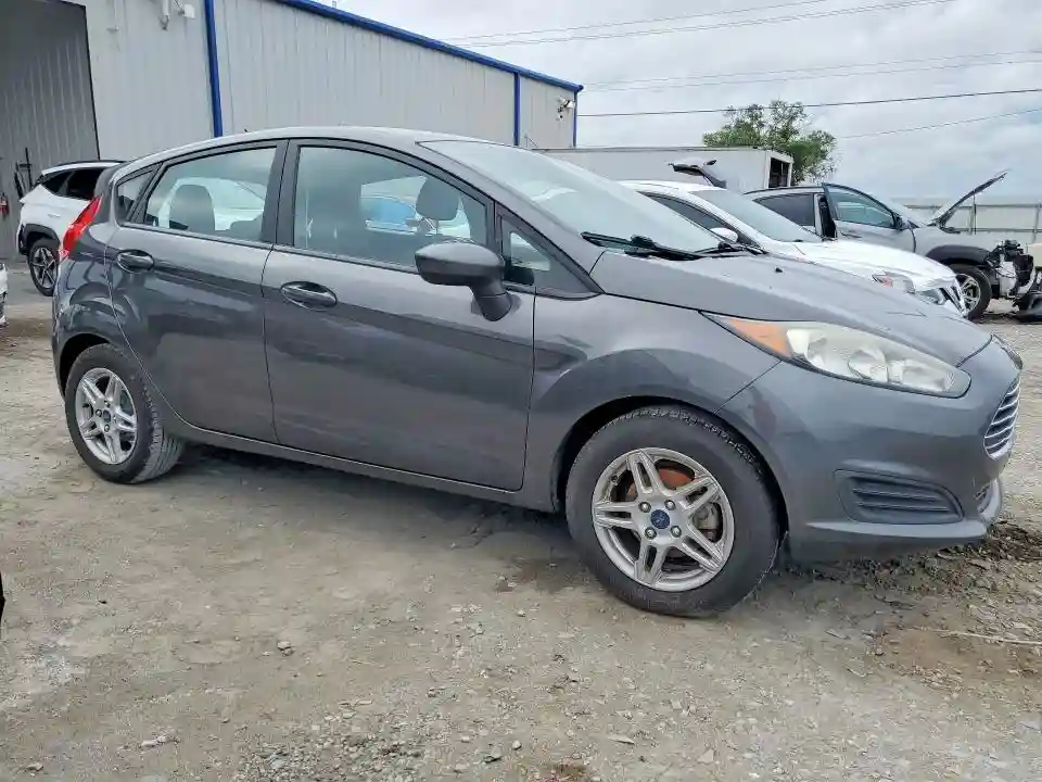 3FADP4EJ9JM103718 2018 FORD FIESTA-3