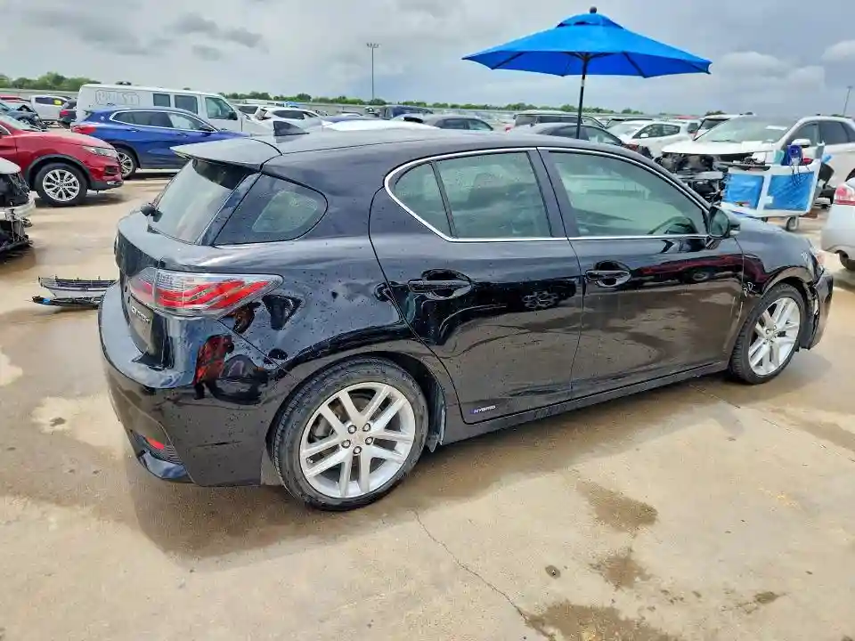 JTHKD5BHXF2250810 2015 LEXUS CT 200-2