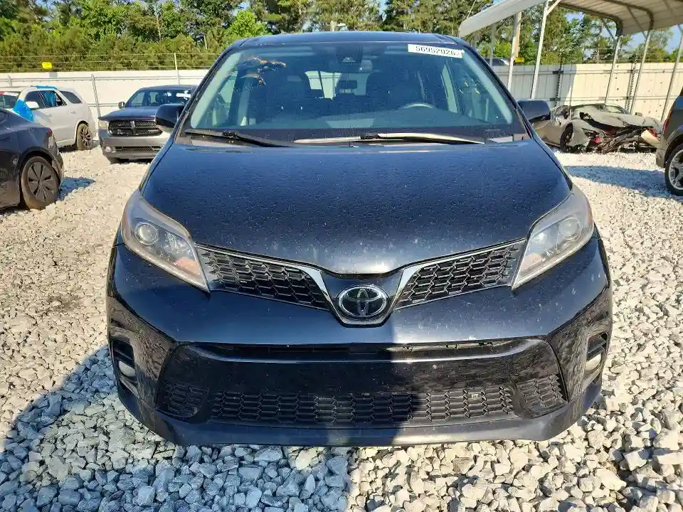 5TDXZ3DC0JS955065 2018 TOYOTA SIENNA-4