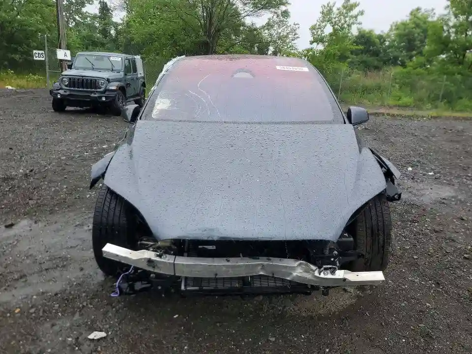 7SAXCDE54RF445506 2024 TESLA MODEL X-4