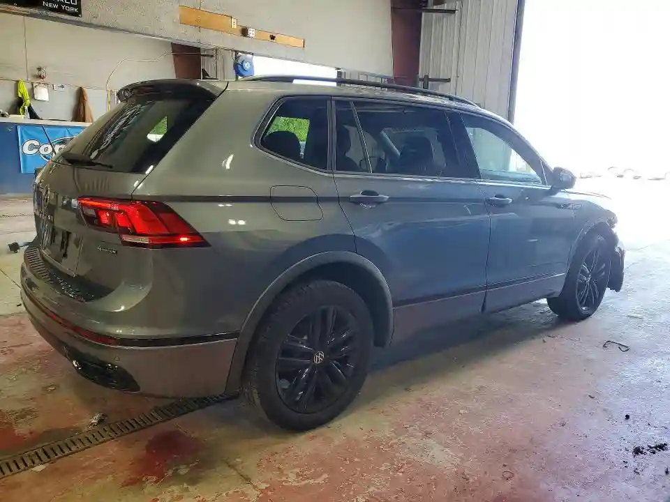 3VV8B7AX0NM098521 2022 VOLKSWAGEN TIGUAN-2