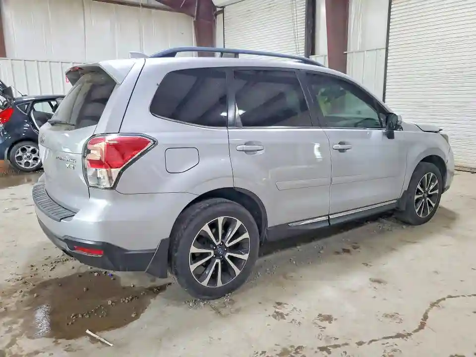 JF2SJGTC9HH401405 2017 SUBARU FORESTER-2