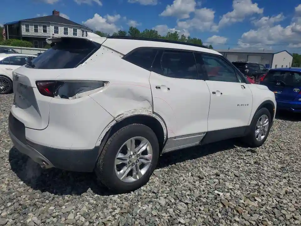 3GNKBHRS8MS566693 2021 CHEVROLET BLAZER-2