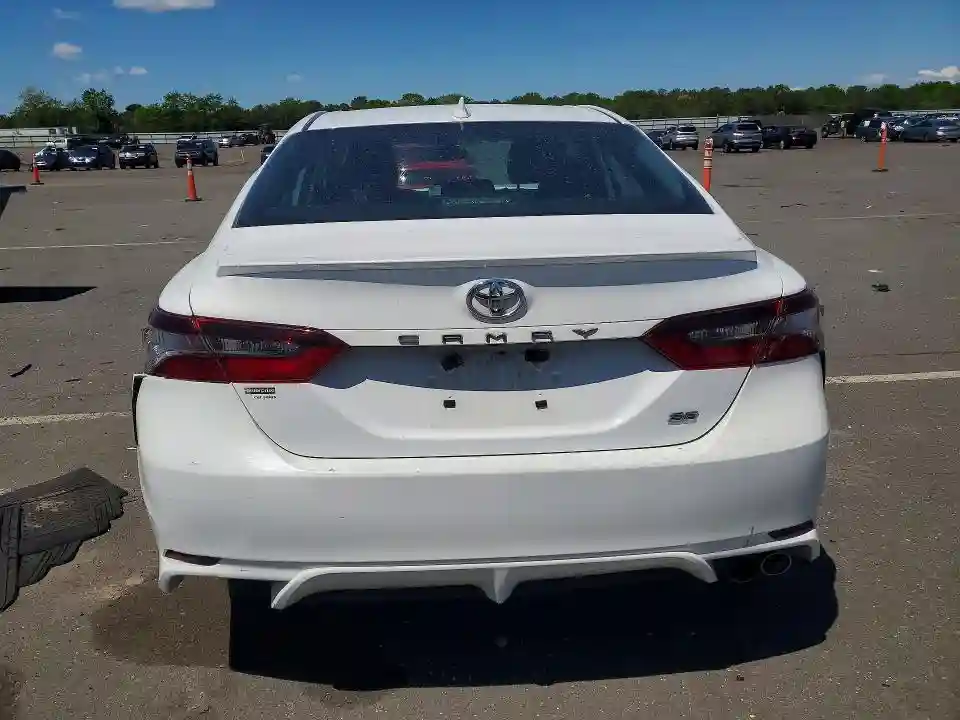 4T1G11AK0MU551556 2021 TOYOTA CAMRY-5