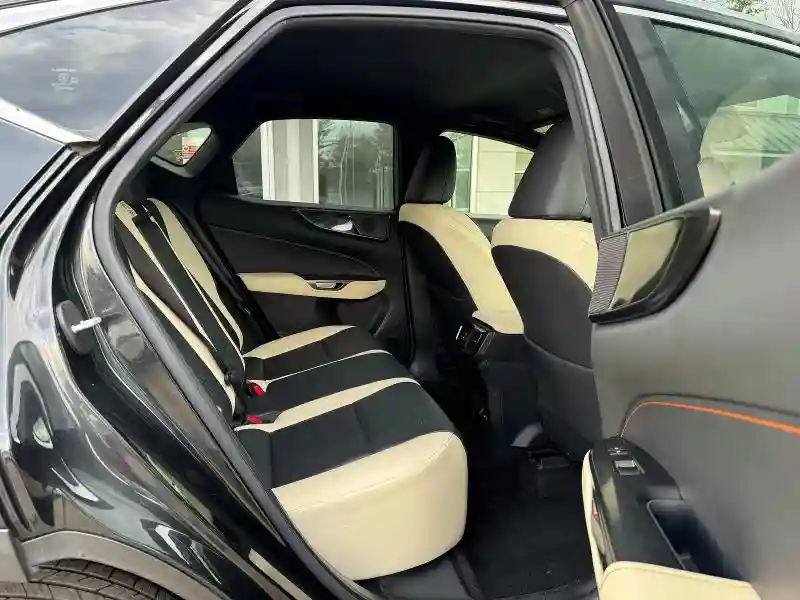 JTJADCAZ5N2001984 2022 LEXUS NX-5