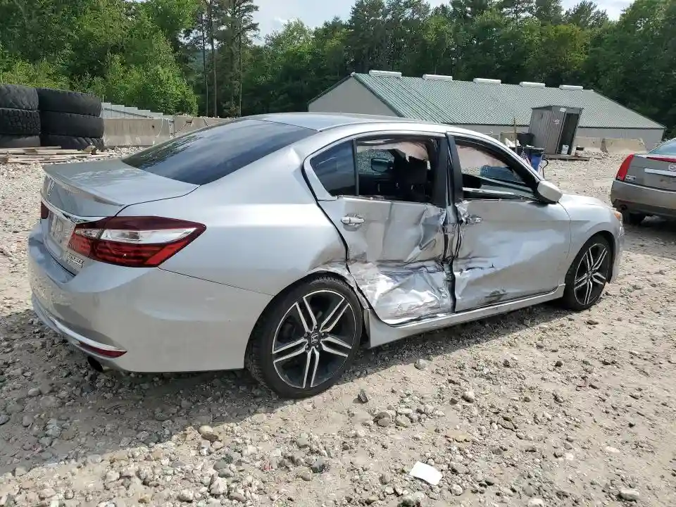1HGCR2F1XHA285120 2017 HONDA ACCORD-2