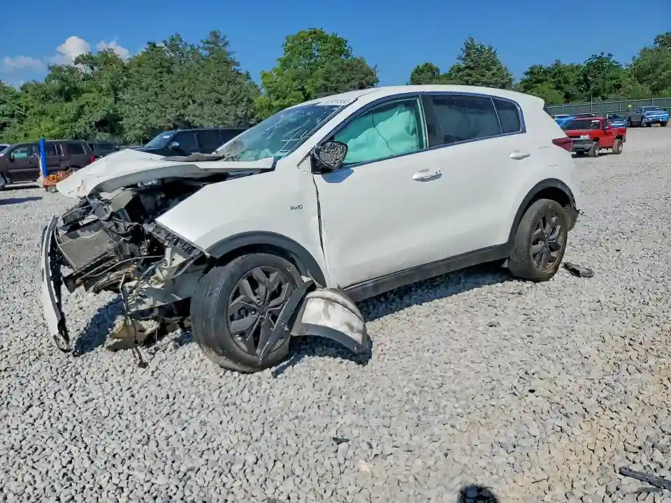 KNDPMCAC7N7023996 2022 KIA SPORTAGE-0