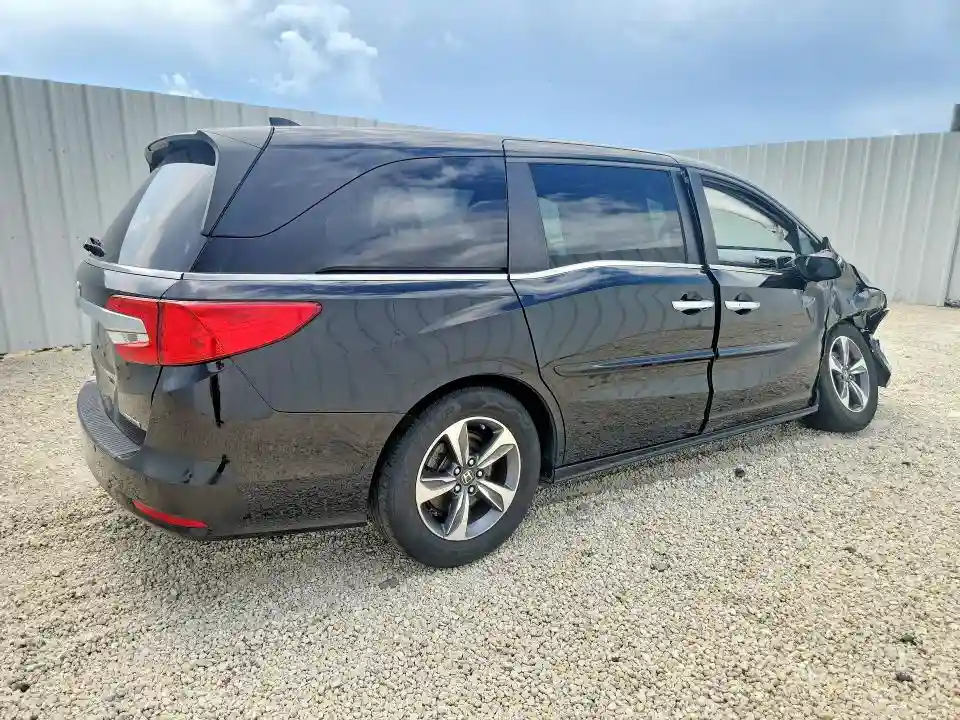 5FNRL6H89JB032167 2018 HONDA ODYSSEY-2