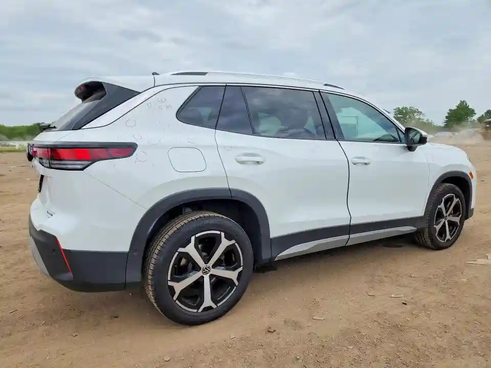3VVER7RM8SM035509 2025 VOLKSWAGEN TIGUAN-2