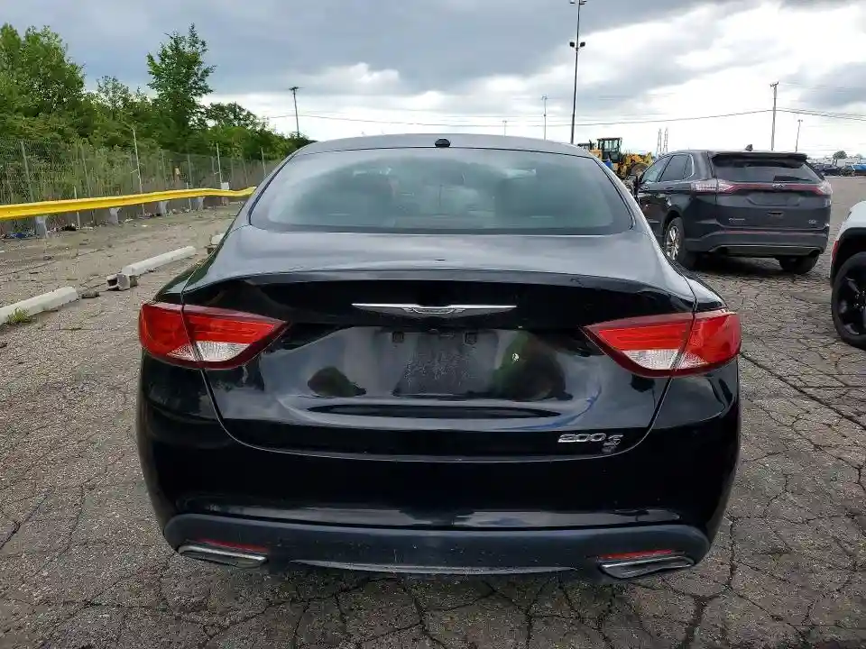 1C3CCCBB9GN150517 2016 CHRYSLER 200-5