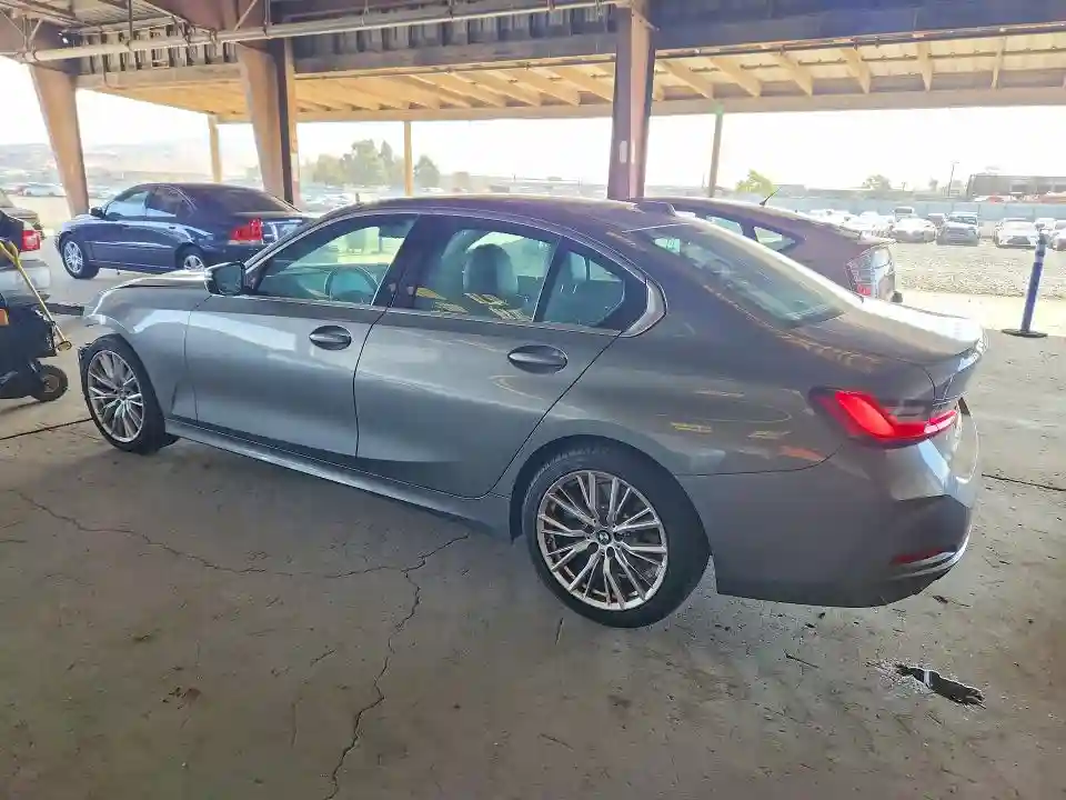 3MW69FF07R8E35382 2024 BMW 3 SERIES-1