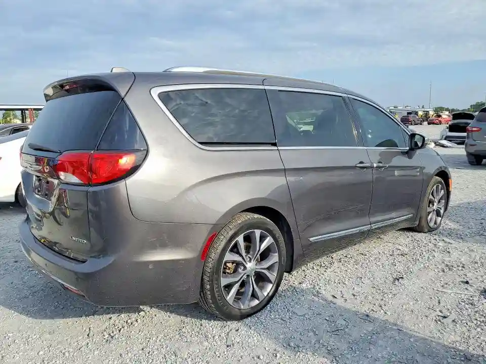 2C4RC1GG6JR106791 2018 CHRYSLER PACIFICA-2