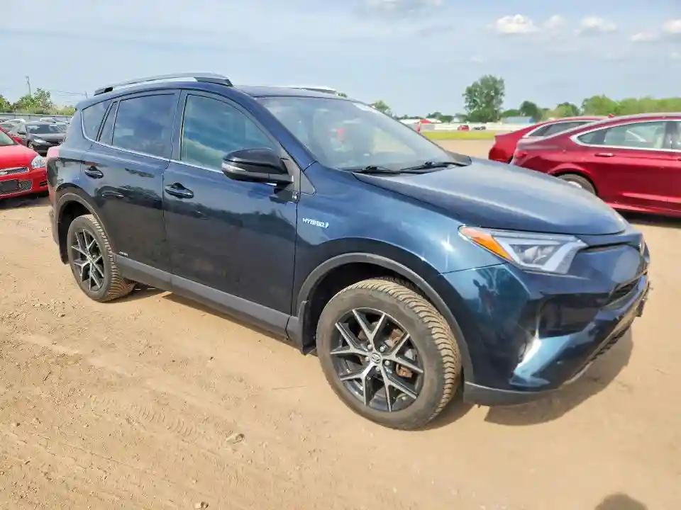 JTMJJREV0JD191035 2018 TOYOTA RAV4-3