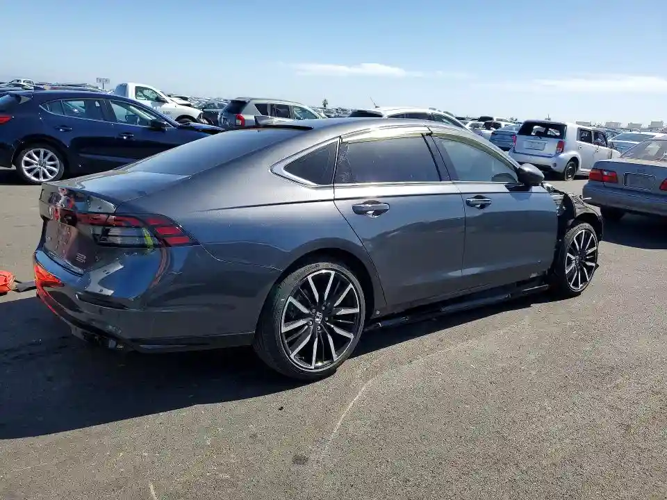 1HGCY2F8XPA063398 2023 HONDA ACCORD-2