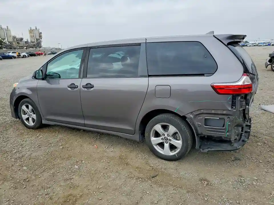 5TDZZ3DC0KS969879 2019 TOYOTA SIENNA L 7-1