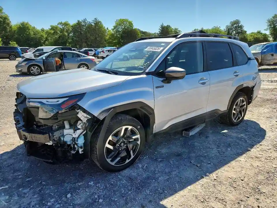 JF2SLSED3SH416511 2025 SUBARU FORESTER-0