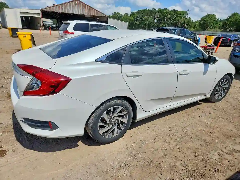 19XFC2F7XGE086355 2016 HONDA CIVIC-2