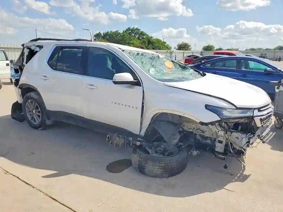 1GNESWKW0RJ135787 2024 CHEVROLET TRAVERSE-3