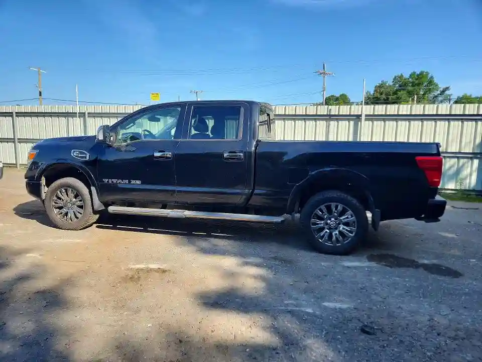 1N6BA1F45HN560615 2017 NISSAN TITAN-1