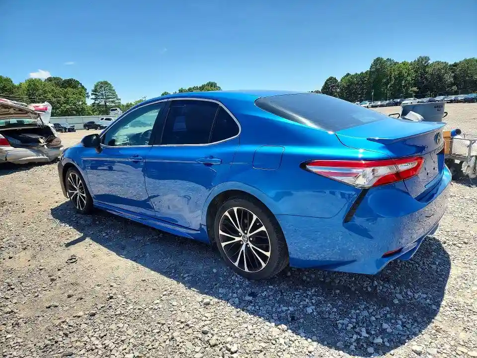 4T1B11HK3JU149381 2018 TOYOTA CAMRY-1