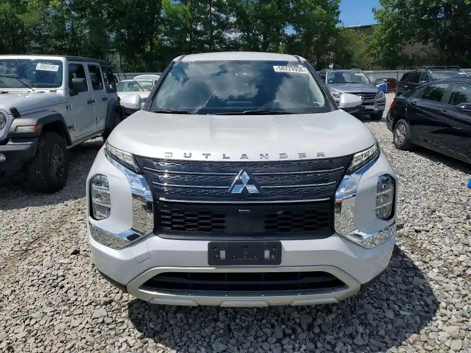 JA4J3TA88NZ020267 2022 MITSUBISHI OUTLANDER-4
