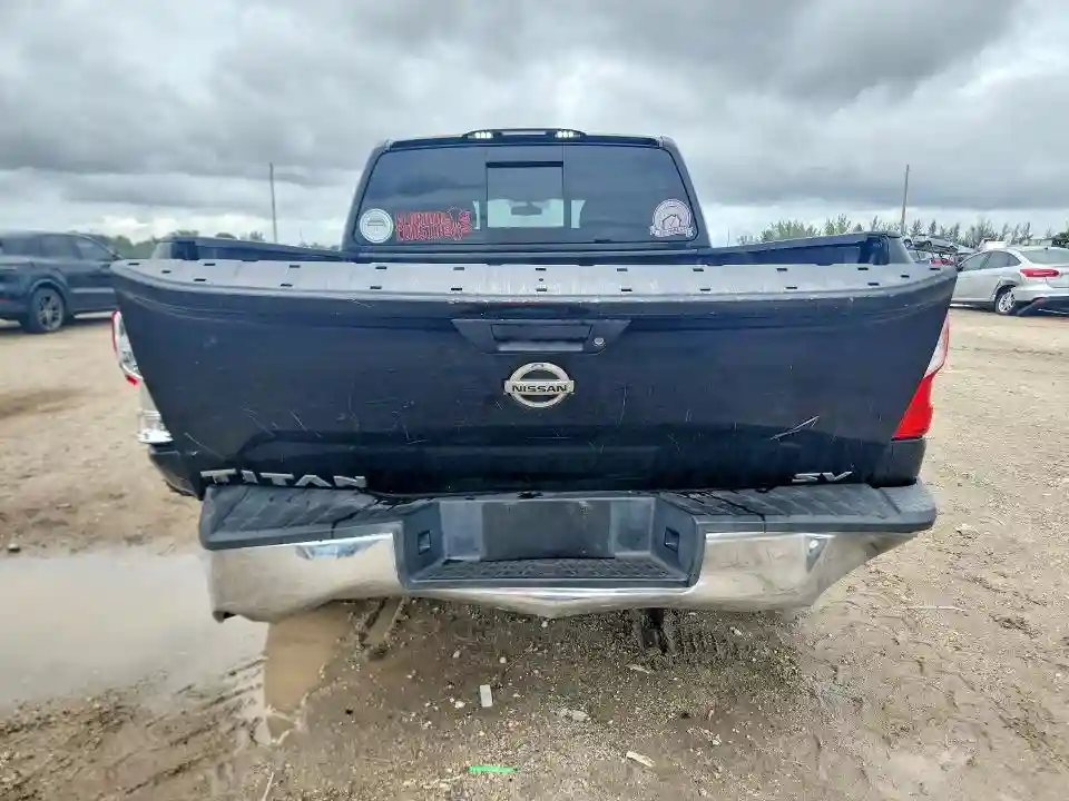 1N6AA1EK1HN529356 2017 NISSAN TITAN-5
