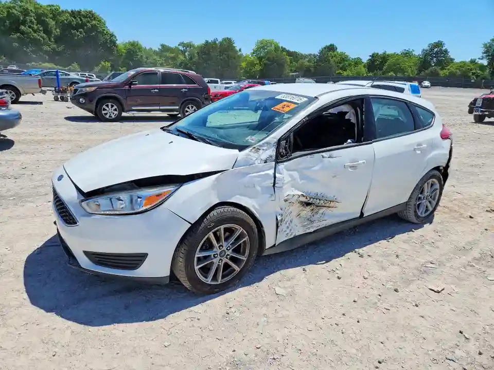 1FADP3K2XJL208700 2018 FORD FOCUS-0