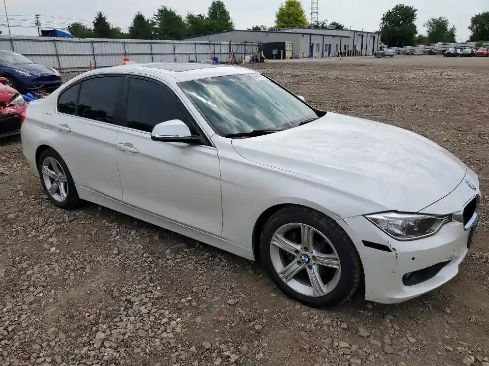 WBA3D3C5XFK157541 2015 BMW 3 SERIES-3