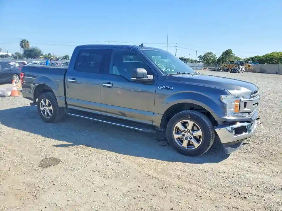 1FTEW1CG8JFD44032 2018 FORD F150-3