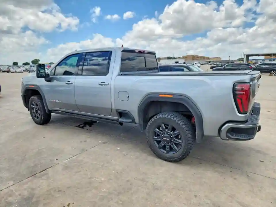 1GT49PEY9RF229589 2024 GMC SIERRA-1