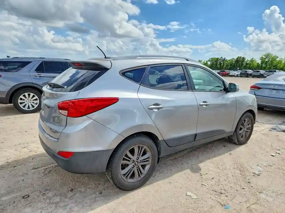 KM8JUCAG0FU021076 2015 HYUNDAI TUCSON-2
