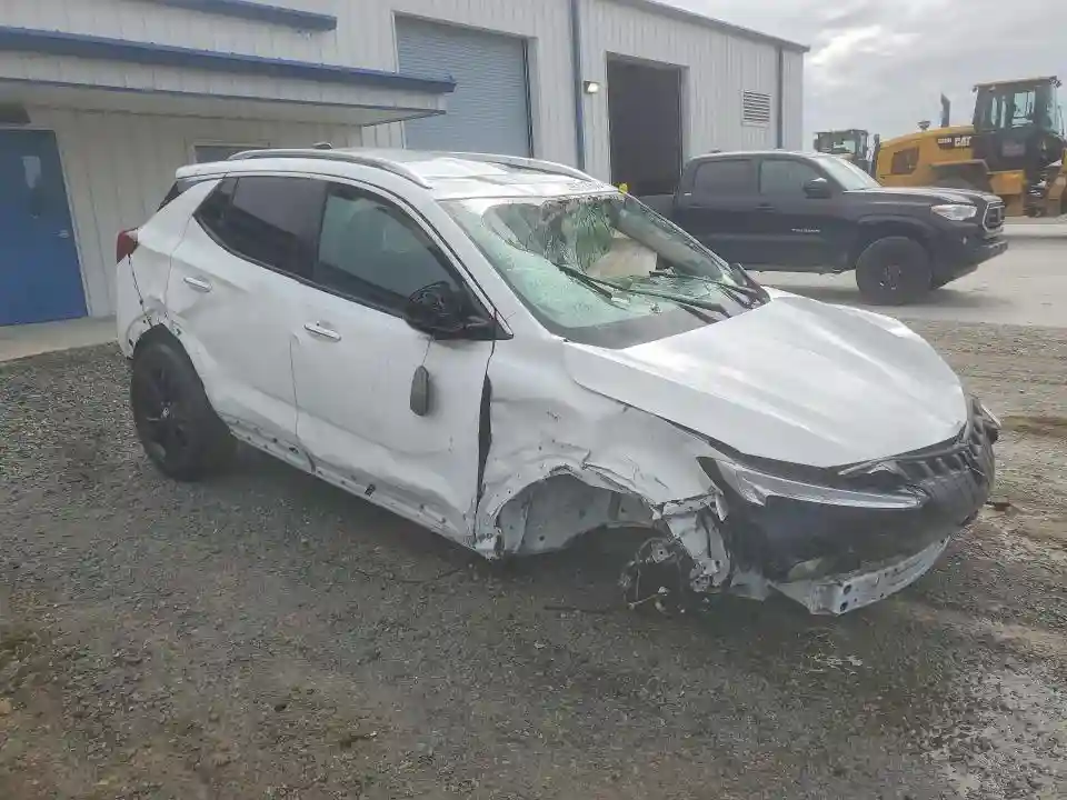 KL4AMESL7RB173278 2024 BUICK ENCORE-3