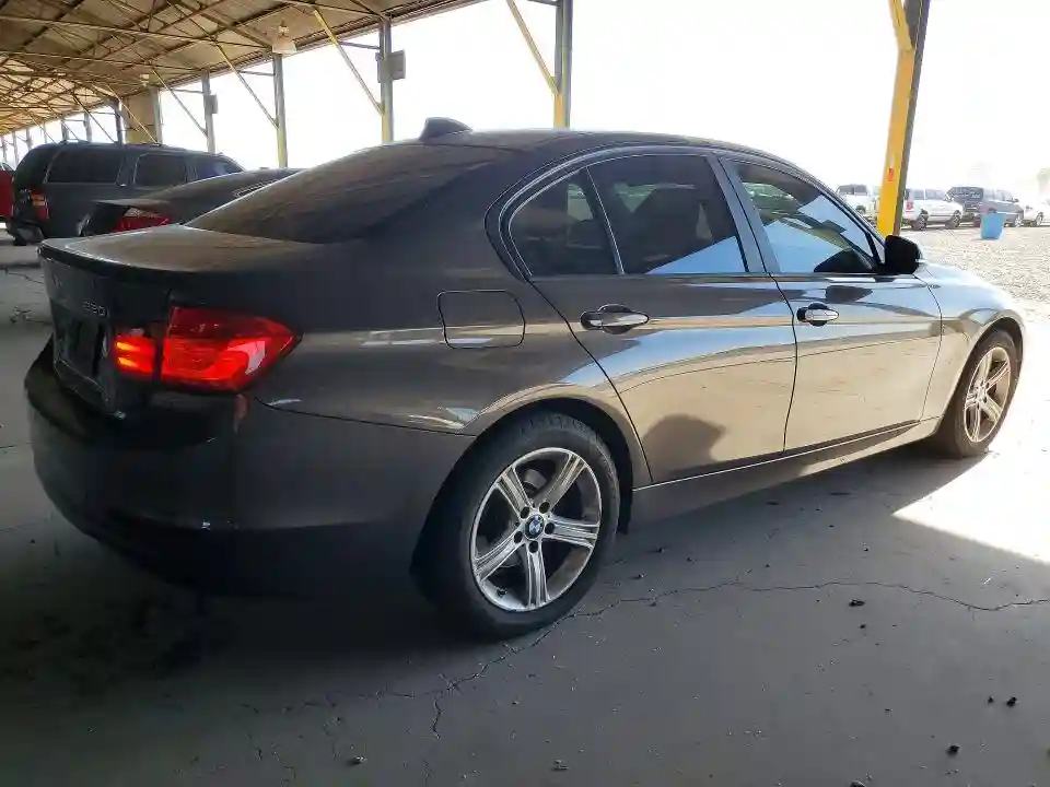 WBA3B1C50FP831838 2015 BMW 3 SERIES-2